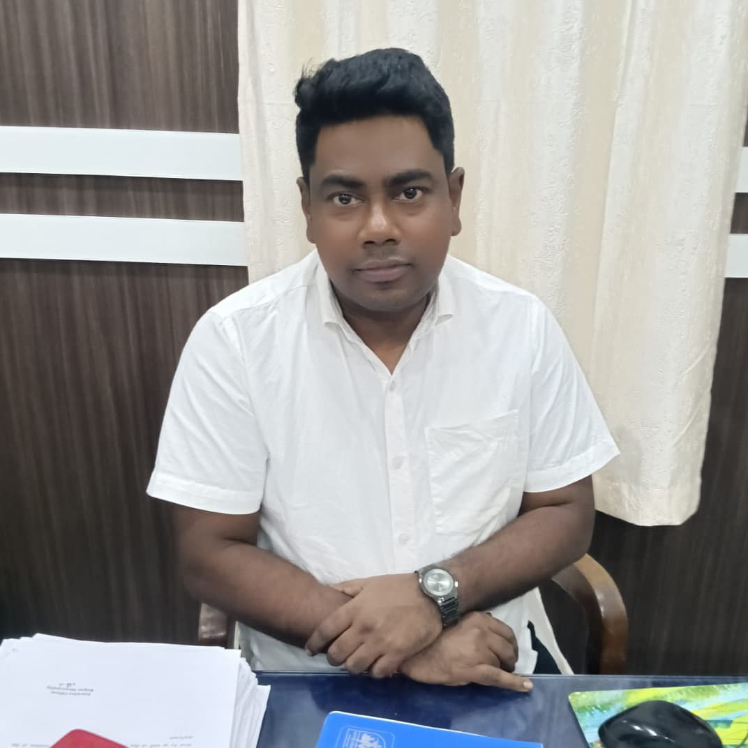 Parna Ghosh Photo